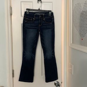 American Eagle dark blue jeans